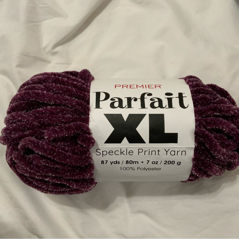 Premier PARFAIT XL Speckle Print Yarn 7oz 87 yds #2054-08 Red Grape Lot 3559 New